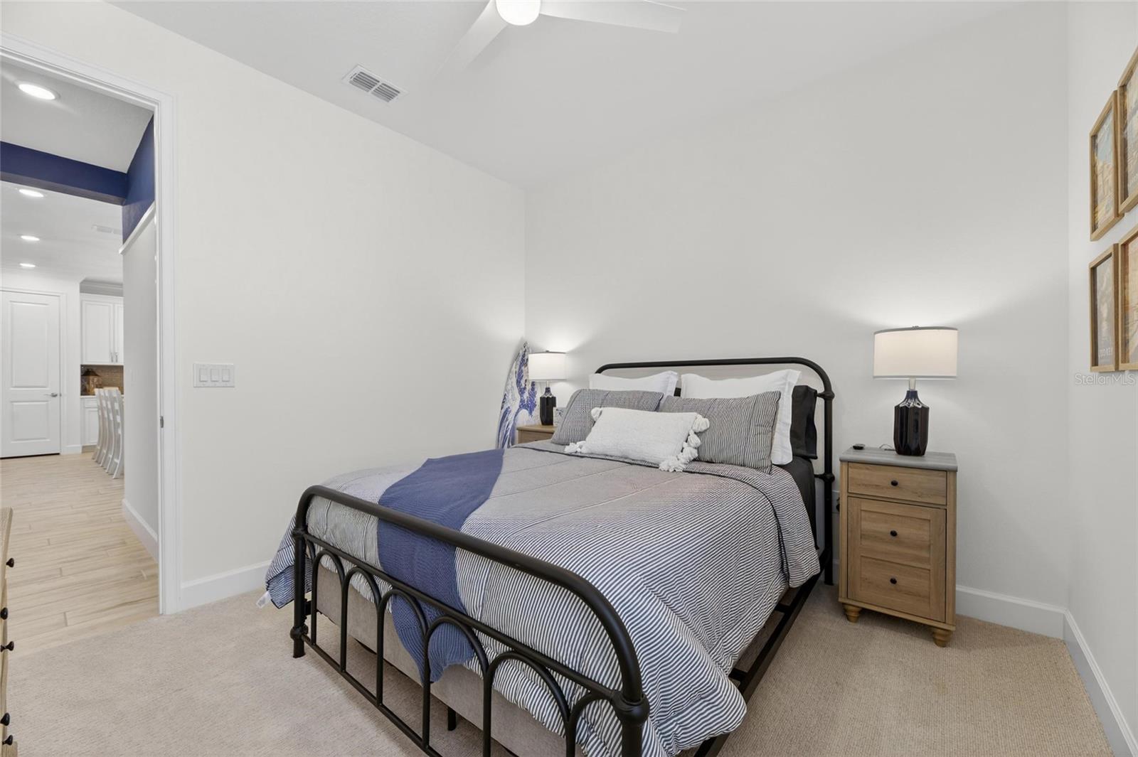 MARISOL POINTE - Residential