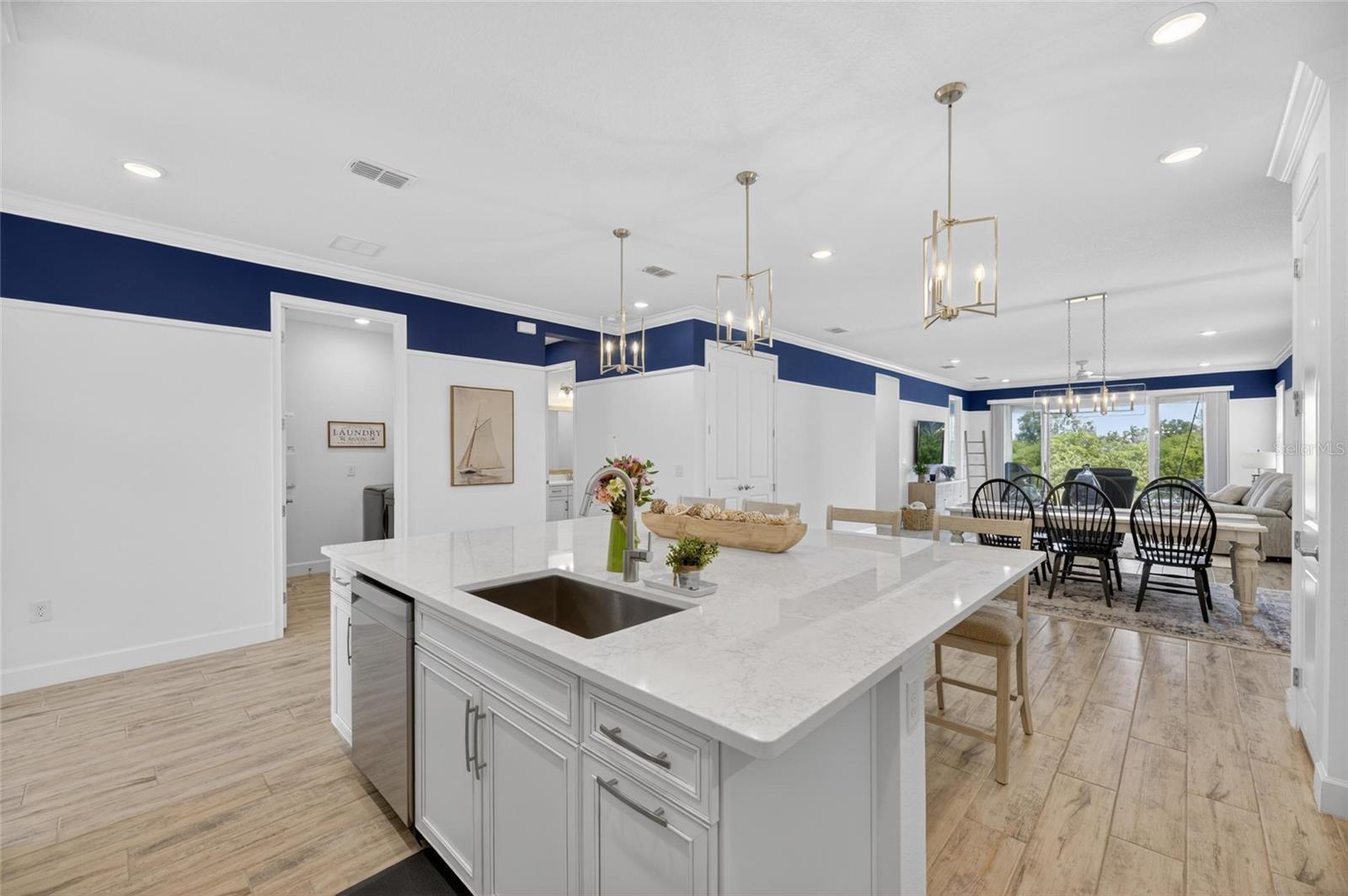 MARISOL POINTE - Residential