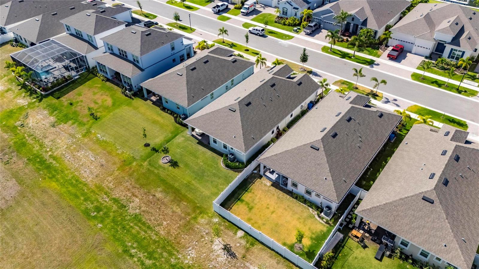 MARISOL POINTE - Residential