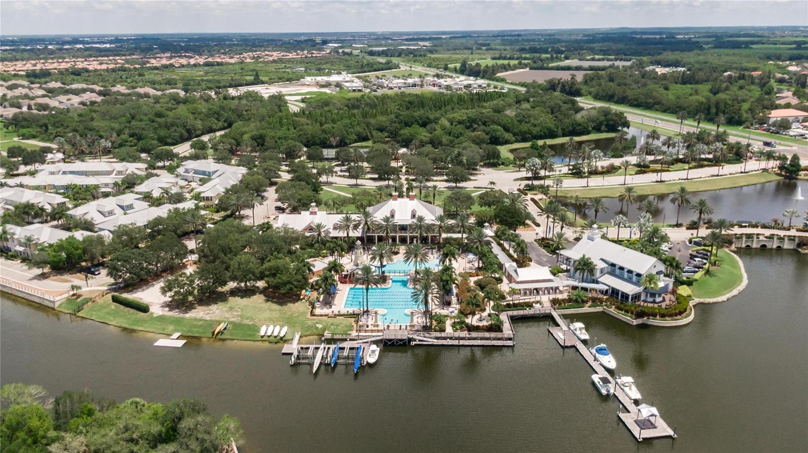 MARISOL POINTE - Residential