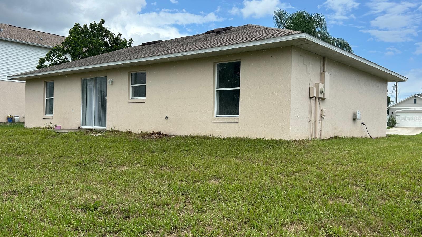 DELTONA LAKES UNIT 34 - Residential Lease