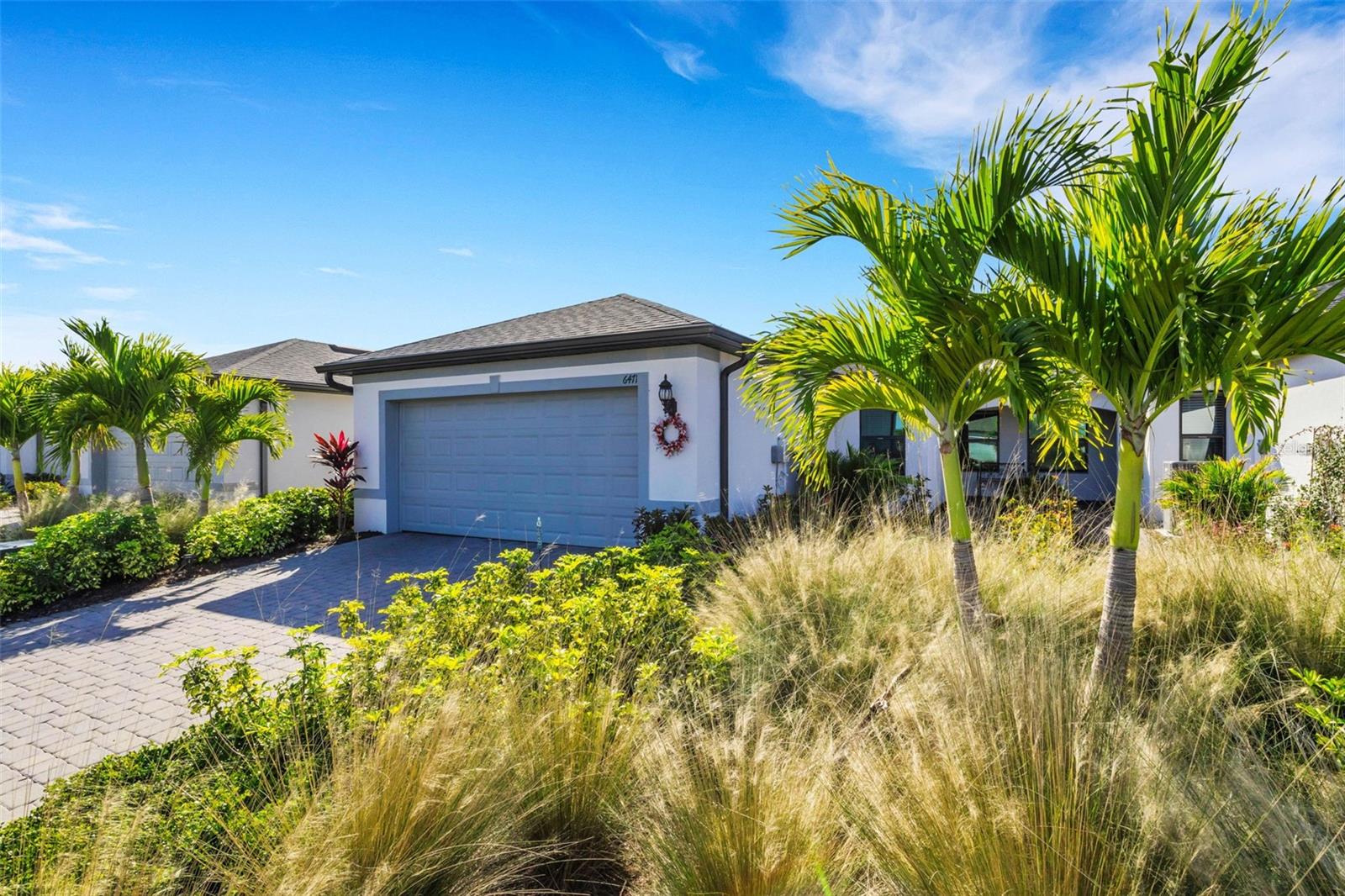 AVANTI AT WATERSIDE - Residential