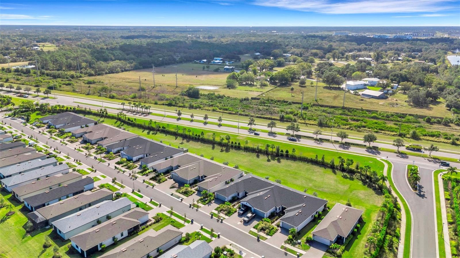 AVANTI AT WATERSIDE - Residential