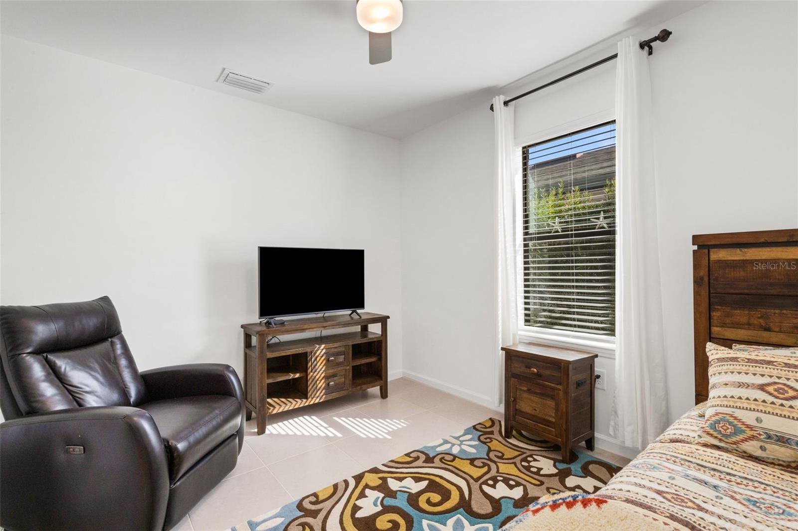 AVANTI AT WATERSIDE - Residential