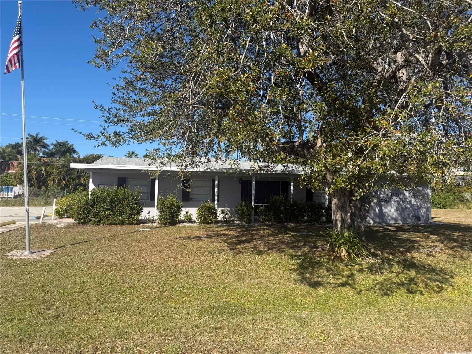 CHARLOTTE PARK - Land