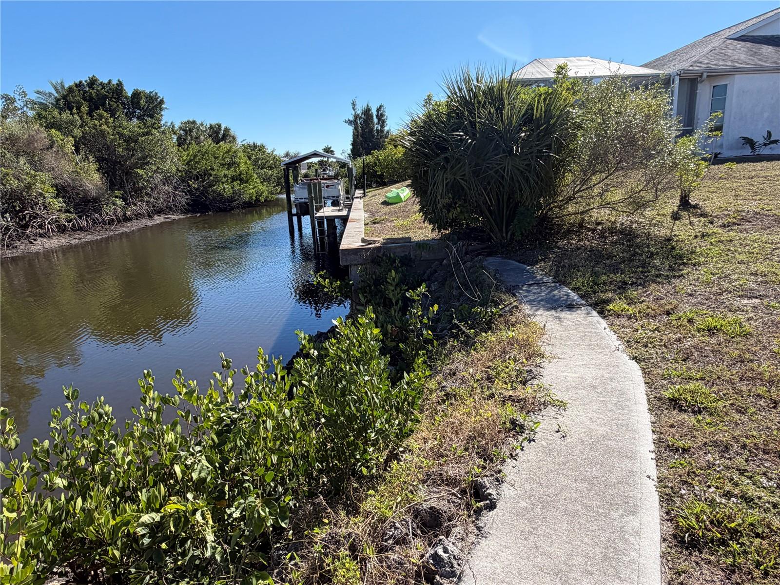 CHARLOTTE PARK - Land