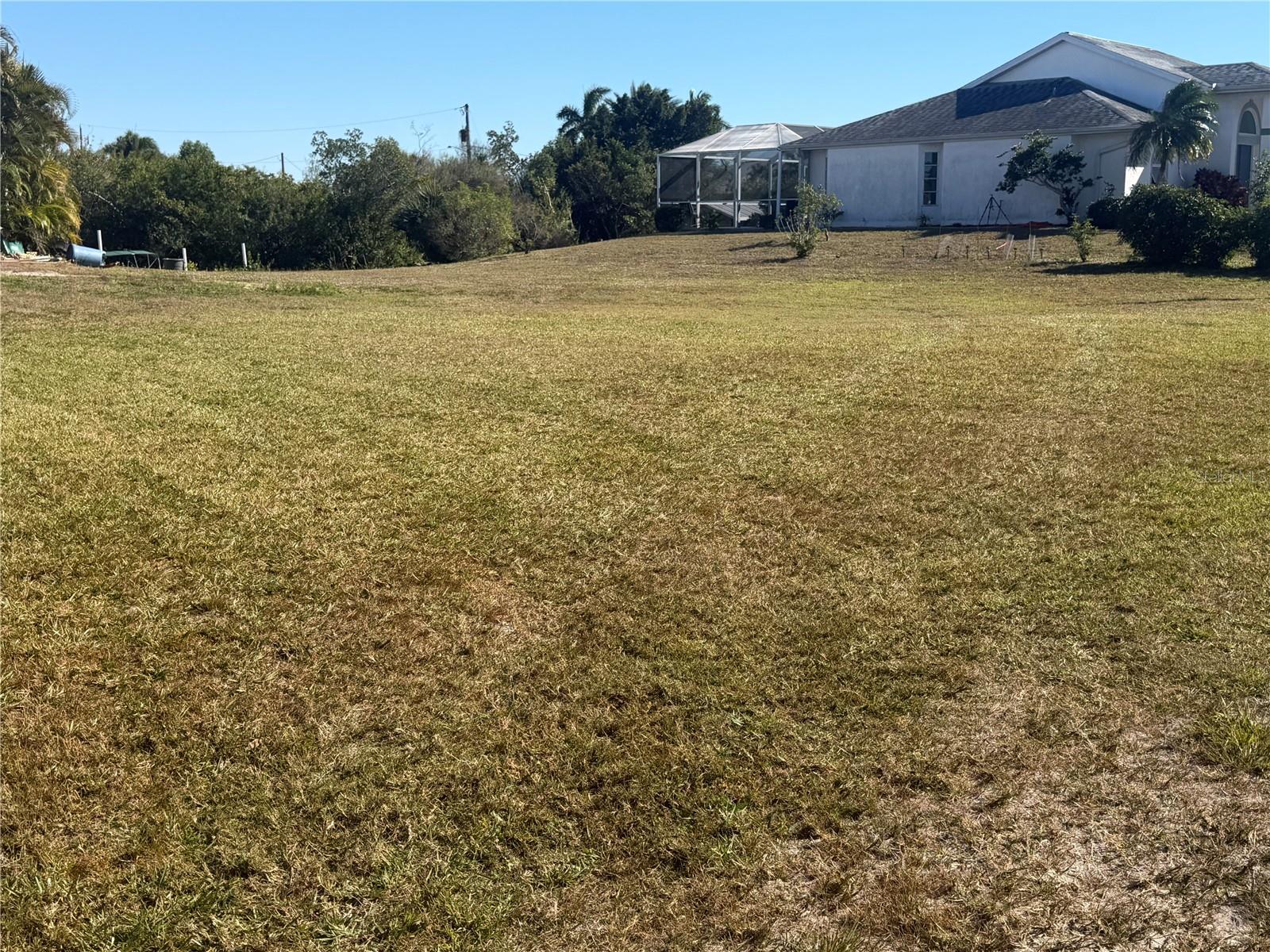 CHARLOTTE PARK - Land