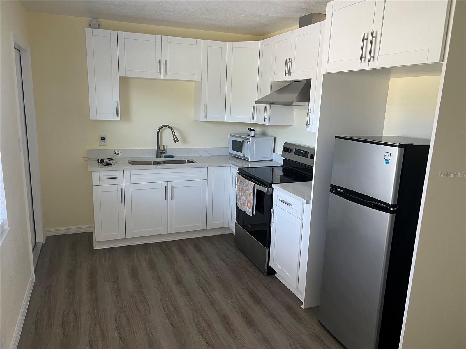 IMPERIAL COURT APT - Residential