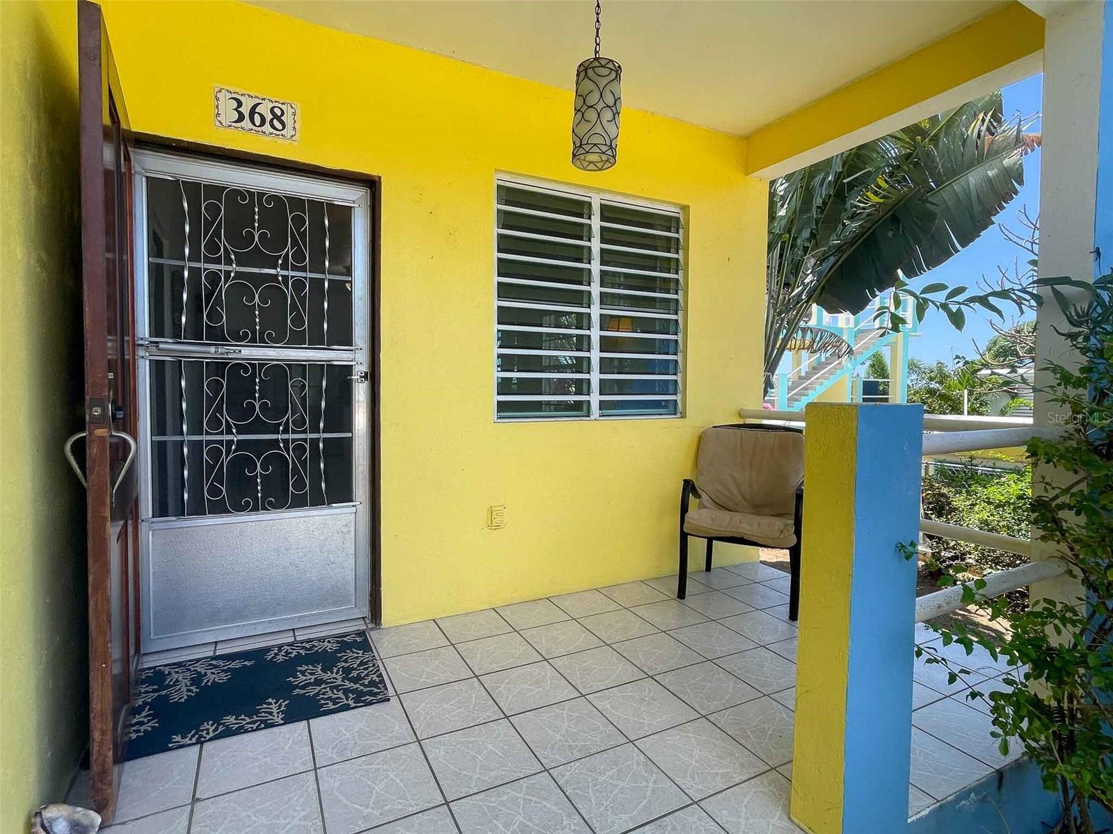 368 CALLE GIRASOLES