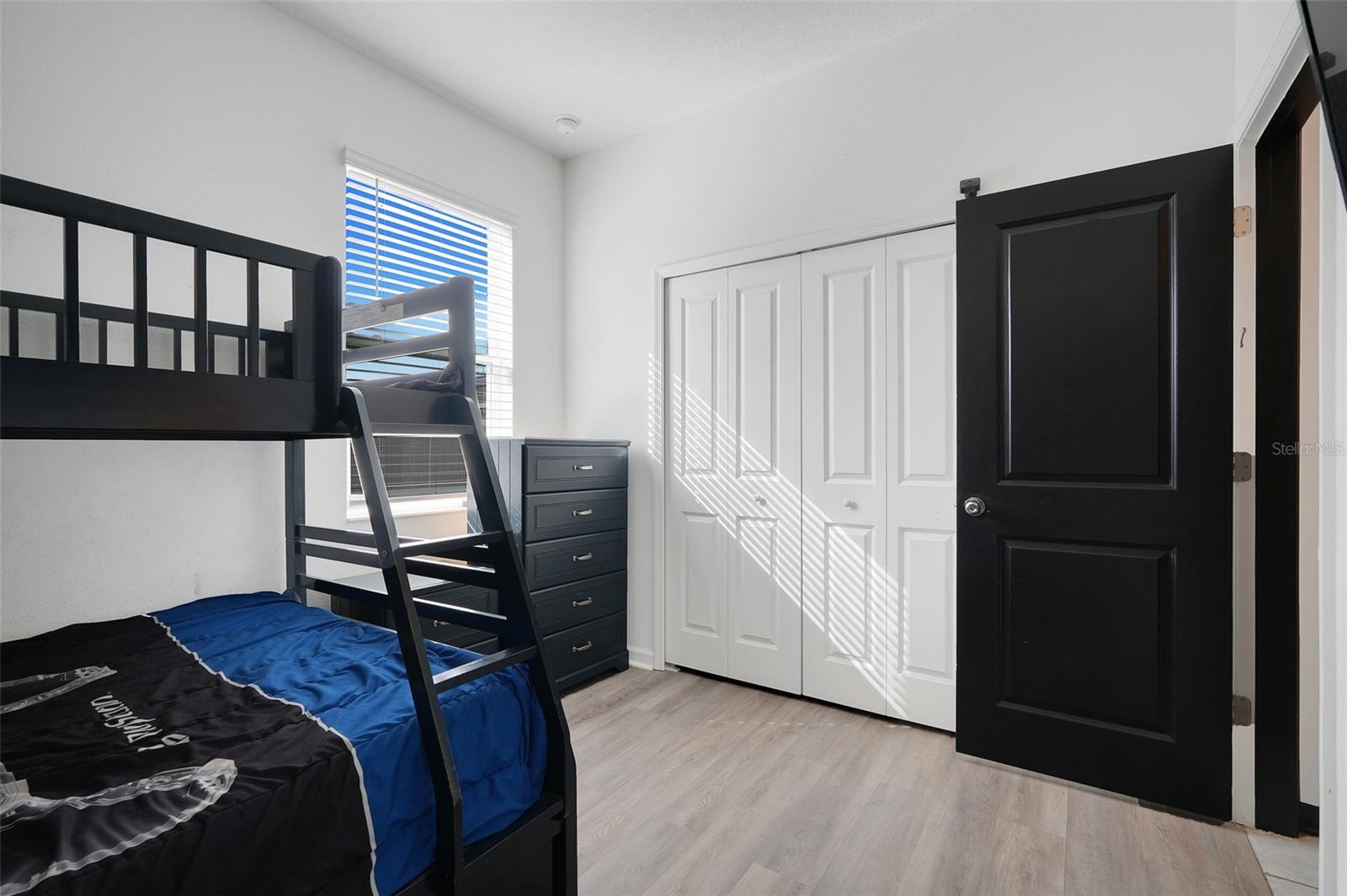 RANCHES/LK MCLEOD I - Residential