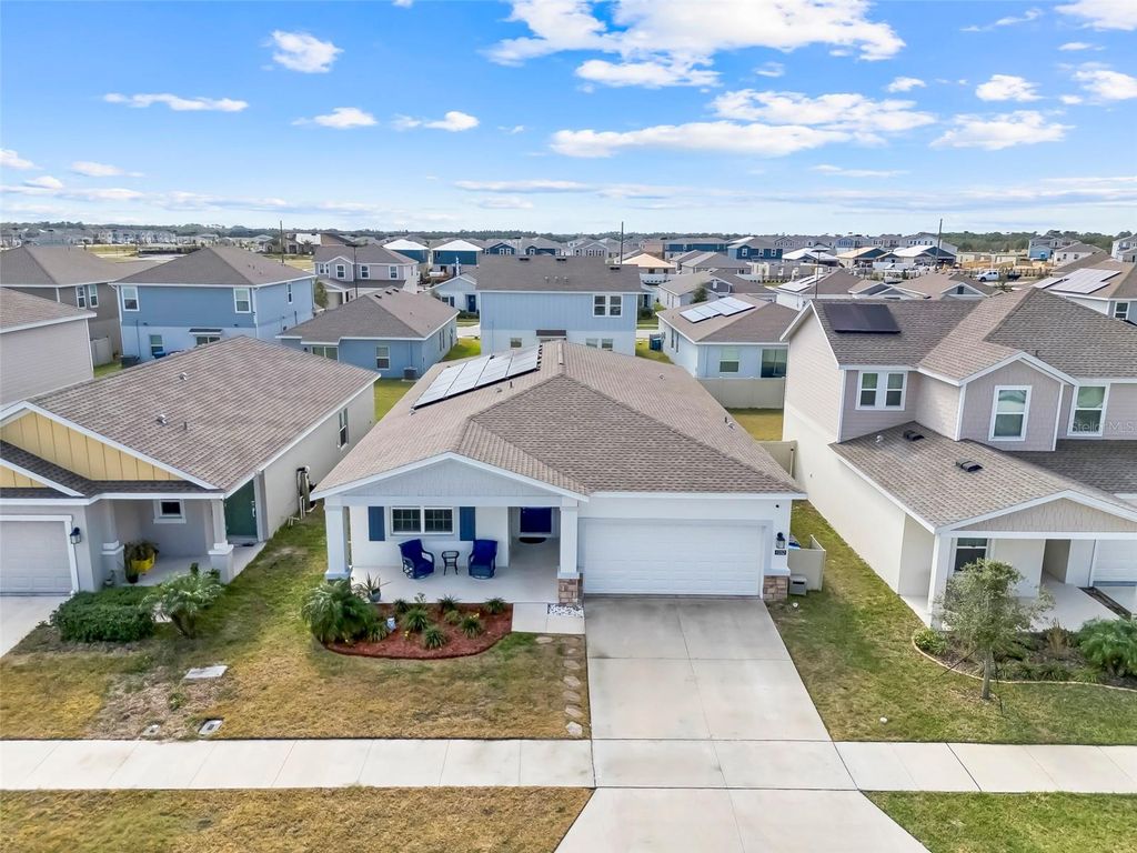 Photo of 1052 Holden Way, Eagle Lake, FL 33839 (MLS # O6376749)