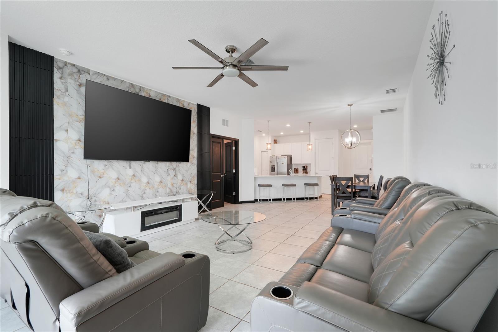 RANCHES/LK MCLEOD I - Residential