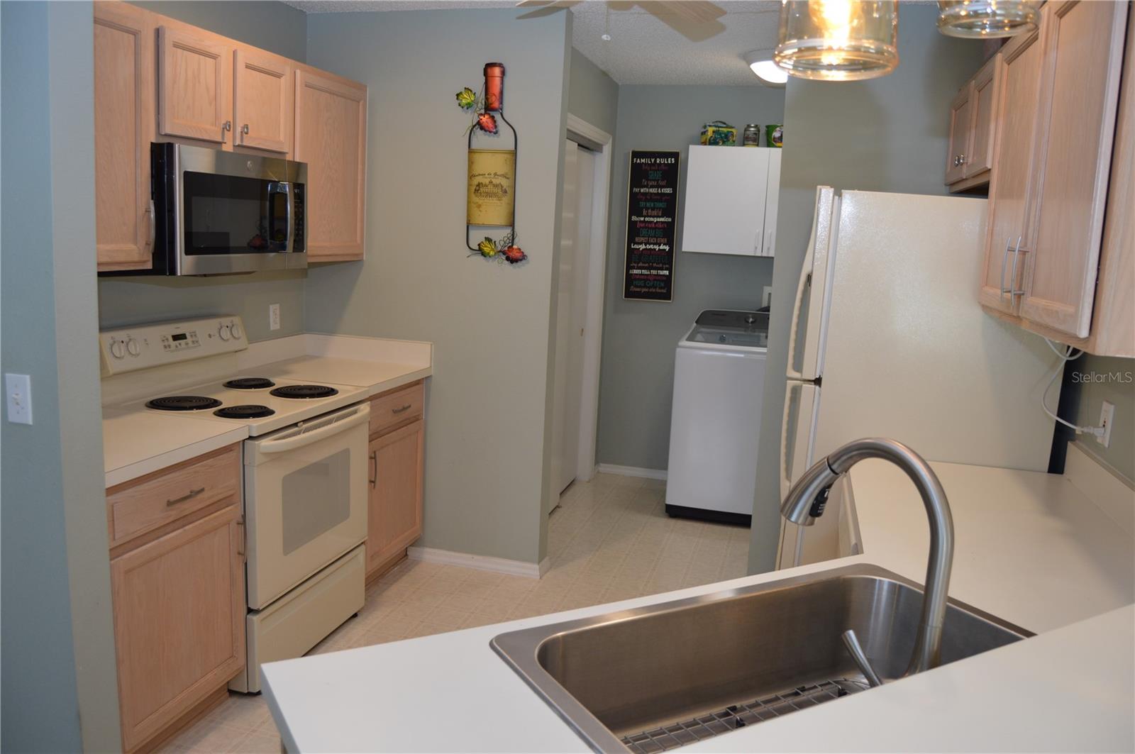 VILLAGES OF SUMTER VILLA DELCANTO - Residential