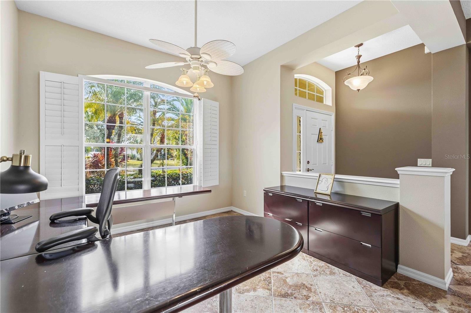 UNIVERSITY PLACE - Residential