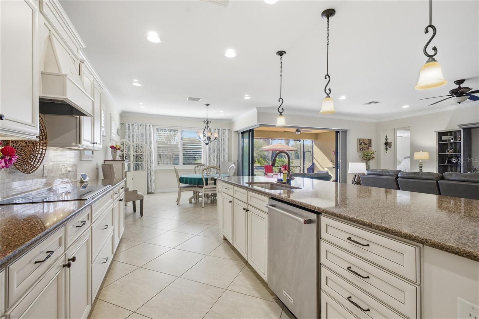 ISLANDWALK/WEST VLGS PH 3A, 3 - Residential