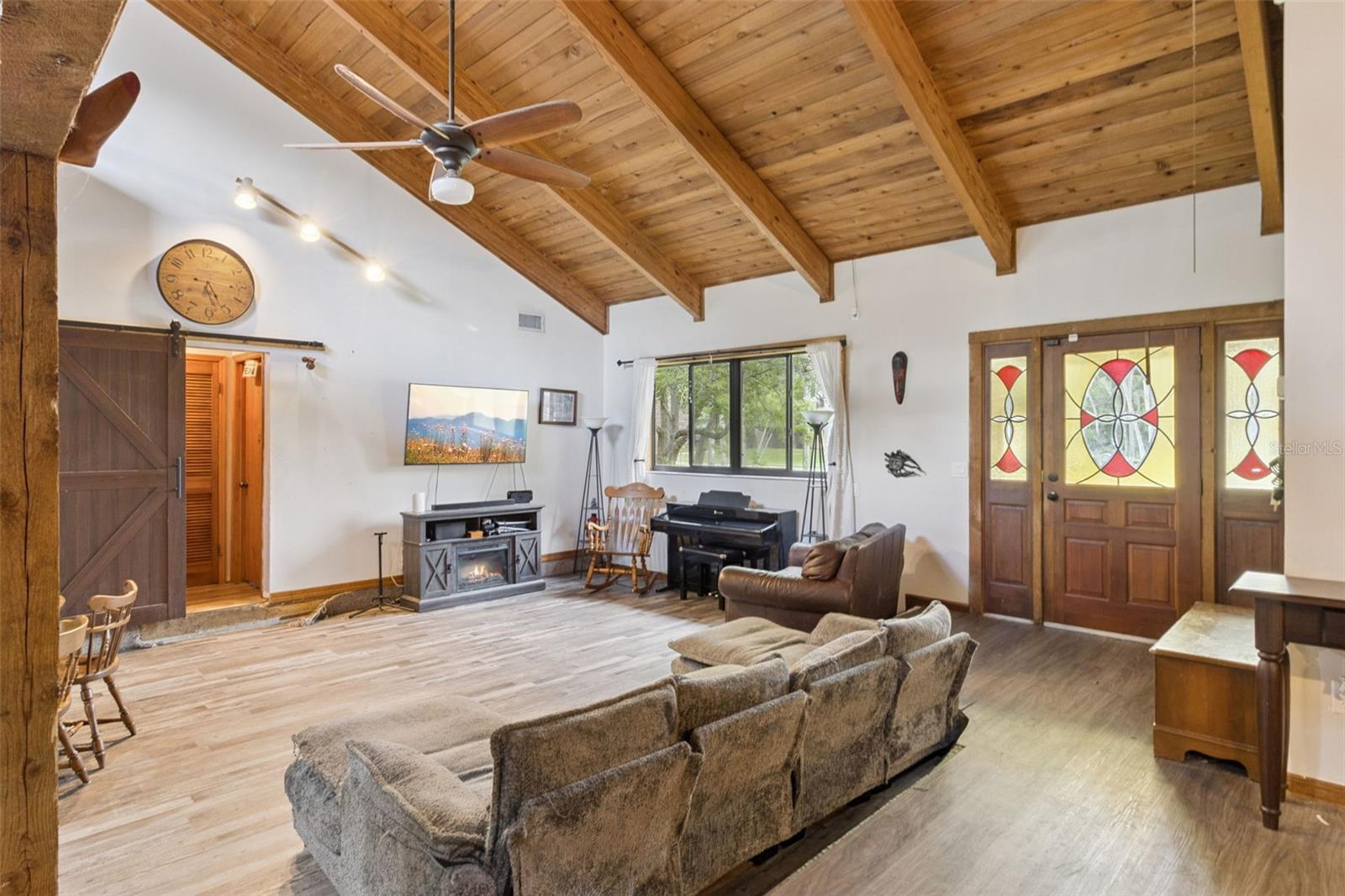 3443 PARKLAND STREET