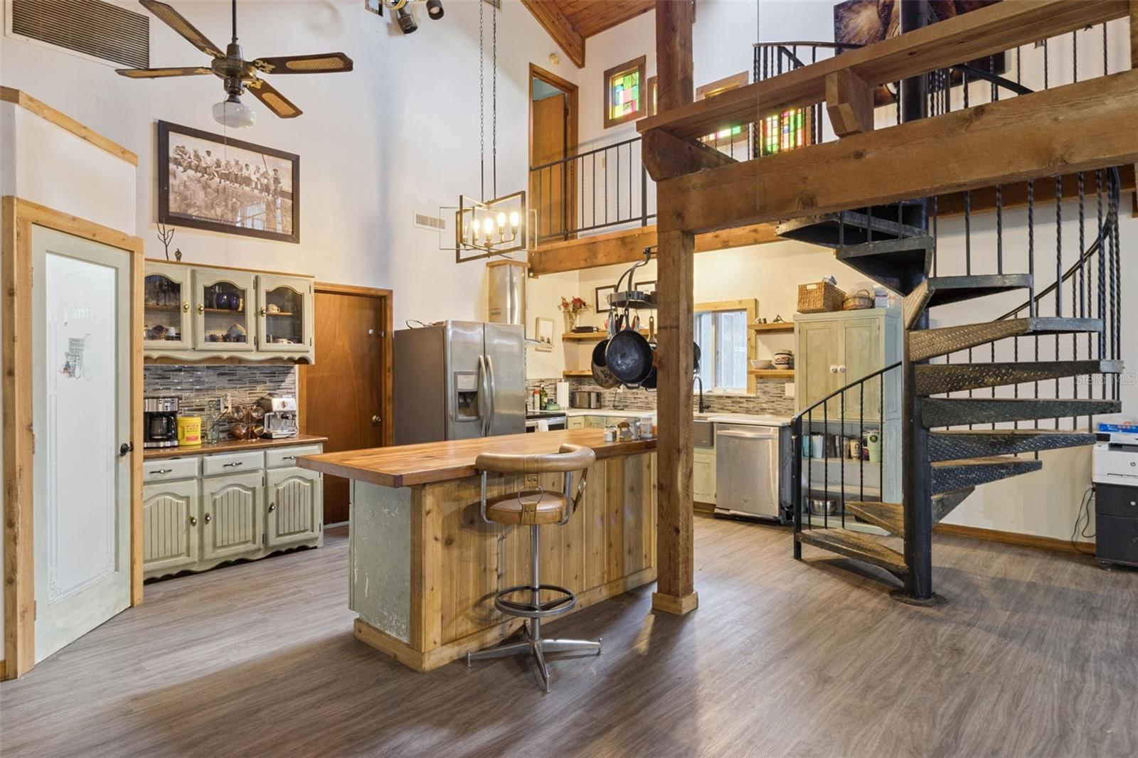 BAYMEADOWS - Residential