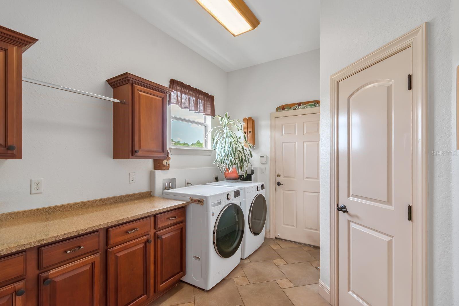 MEADOW RDG RANCHES SOUTH - Residential