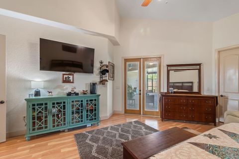 Tiny photo for 2700 SW 210th Avenue, Dunnellon, FL 34431 (MLS # OM721682)