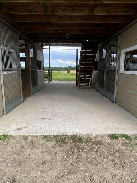 Tiny photo for 2700 SW 210th Avenue, Dunnellon, FL 34431 (MLS # OM721682)