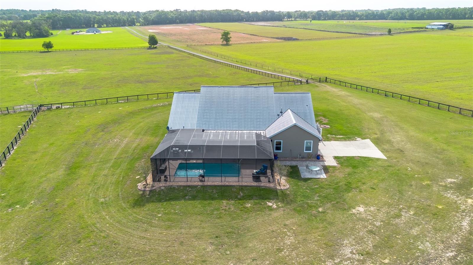 MEADOW RDG RANCHES SOUTH - Residential