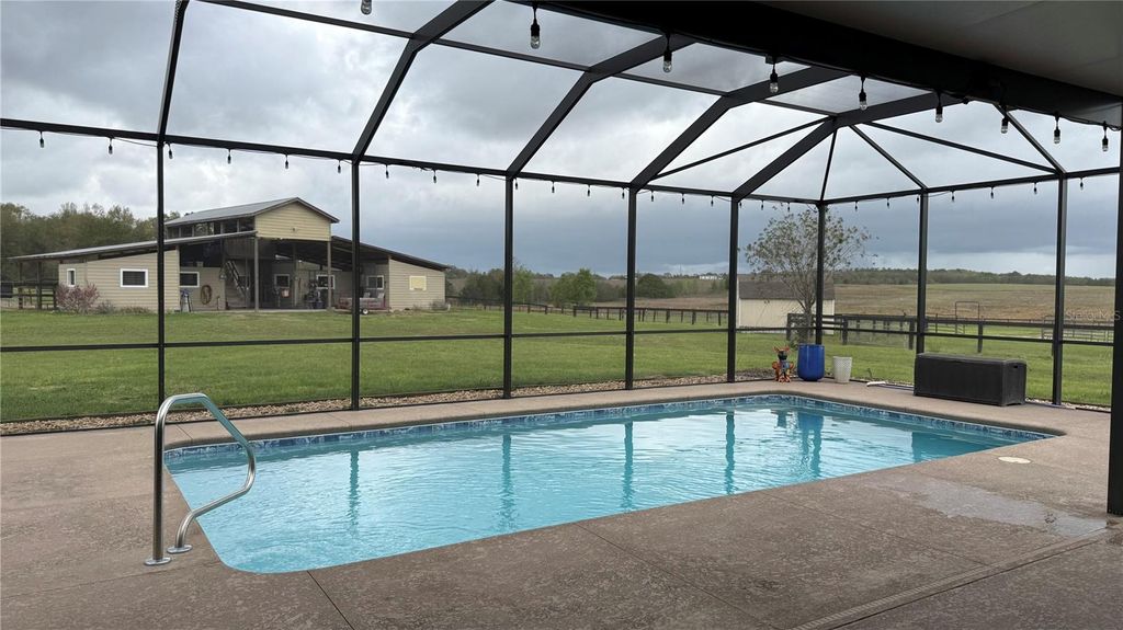 Photo of 2700 SW 210th Avenue, Dunnellon, FL 34431 (MLS # OM721682)