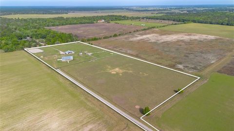 Tiny photo for 2700 SW 210th Avenue, Dunnellon, FL 34431 (MLS # OM721682)