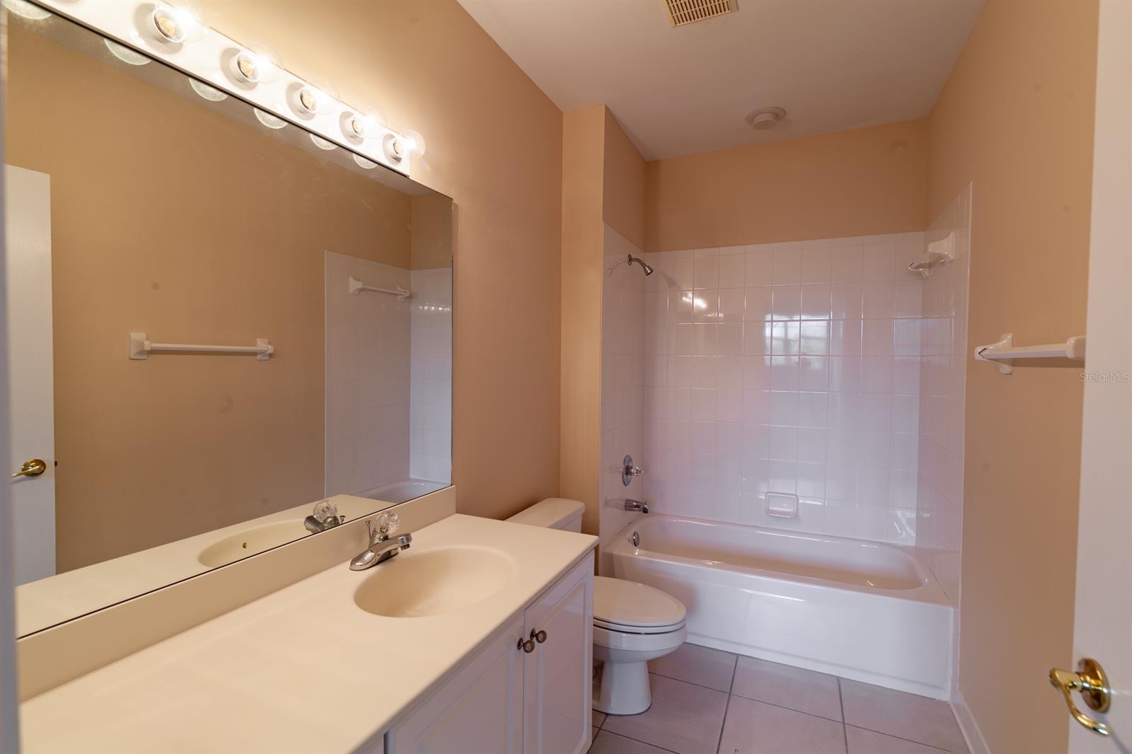 Bouchelle Island Condo - Residential