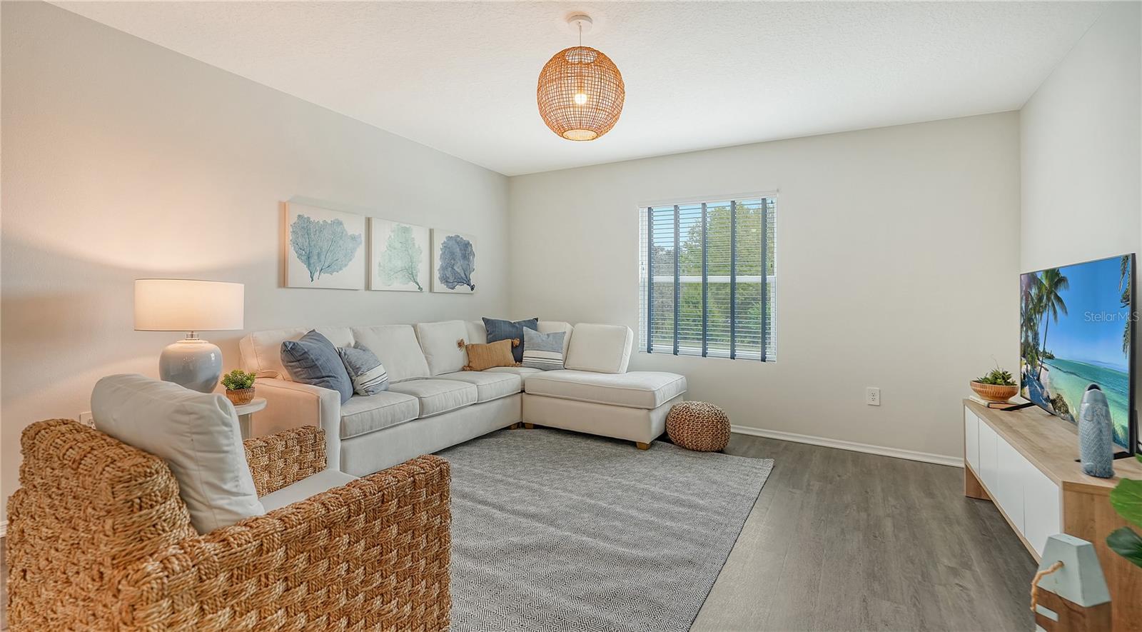 BROADLEAF - Residential