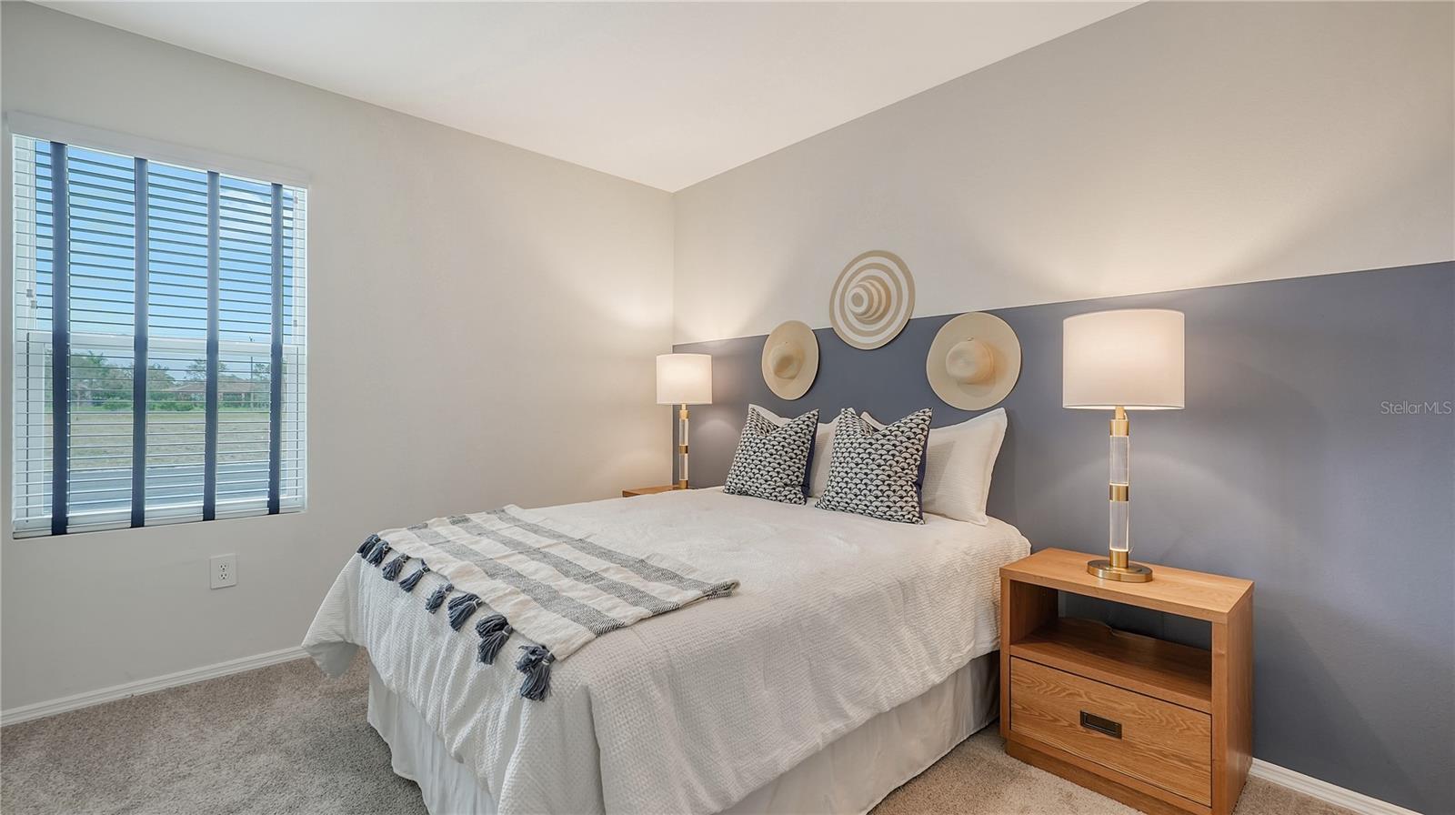 BROADLEAF - Residential