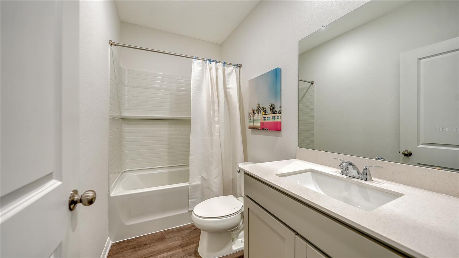 BROADLEAF - Residential