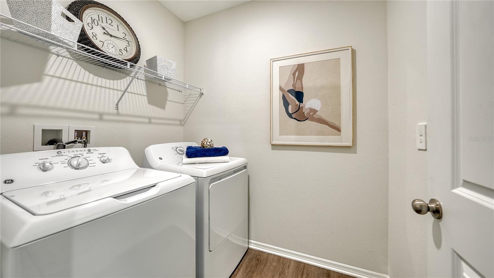 BROADLEAF - Residential