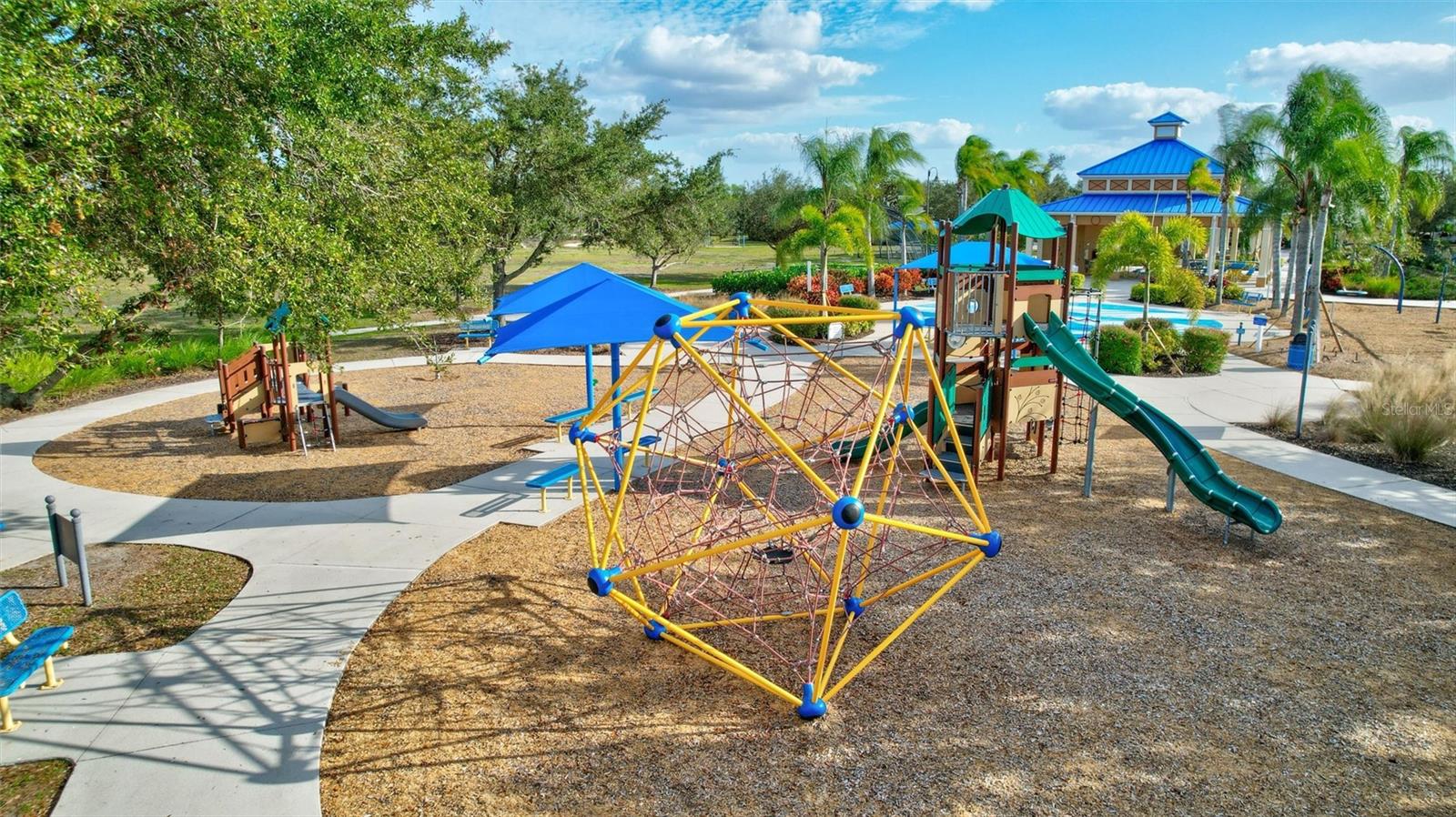 CENTRAL PARK - Residential