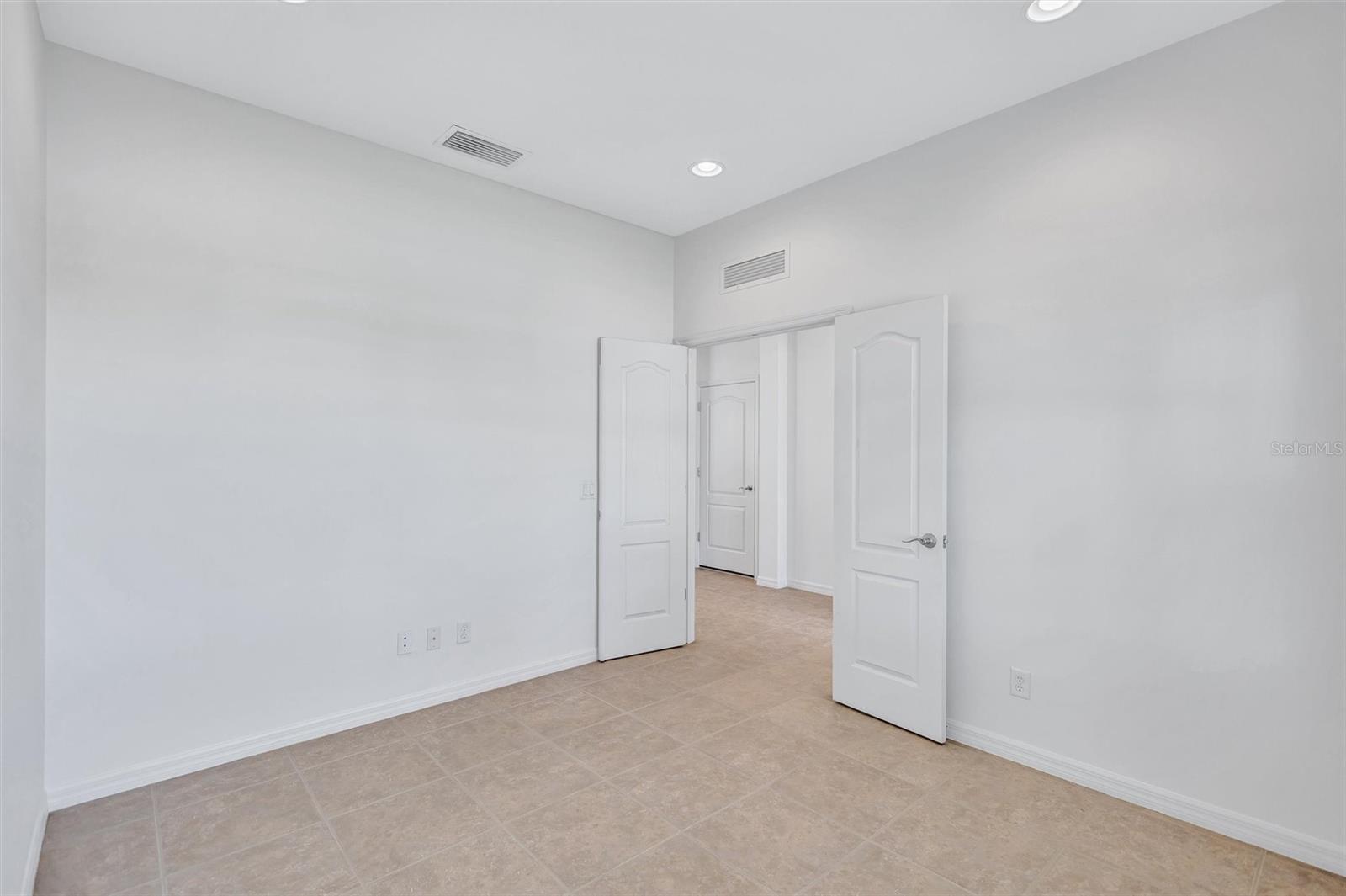 CENTRAL PARK - Residential