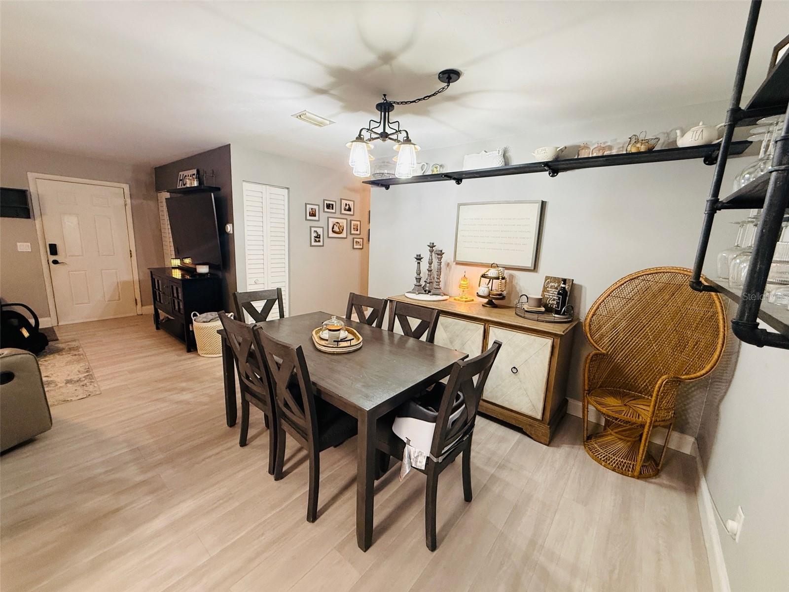 BROKEN ARROW - Residential