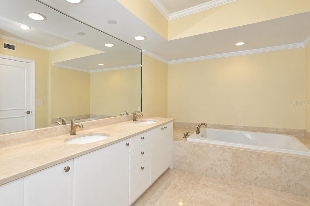 Photo of 16500 Collins Avenue #956, Sunny Isles Beach, FL 33160 (MLS # O6453695)