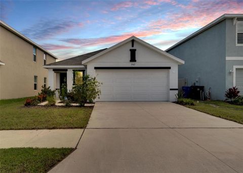 A home in WIMAUMA