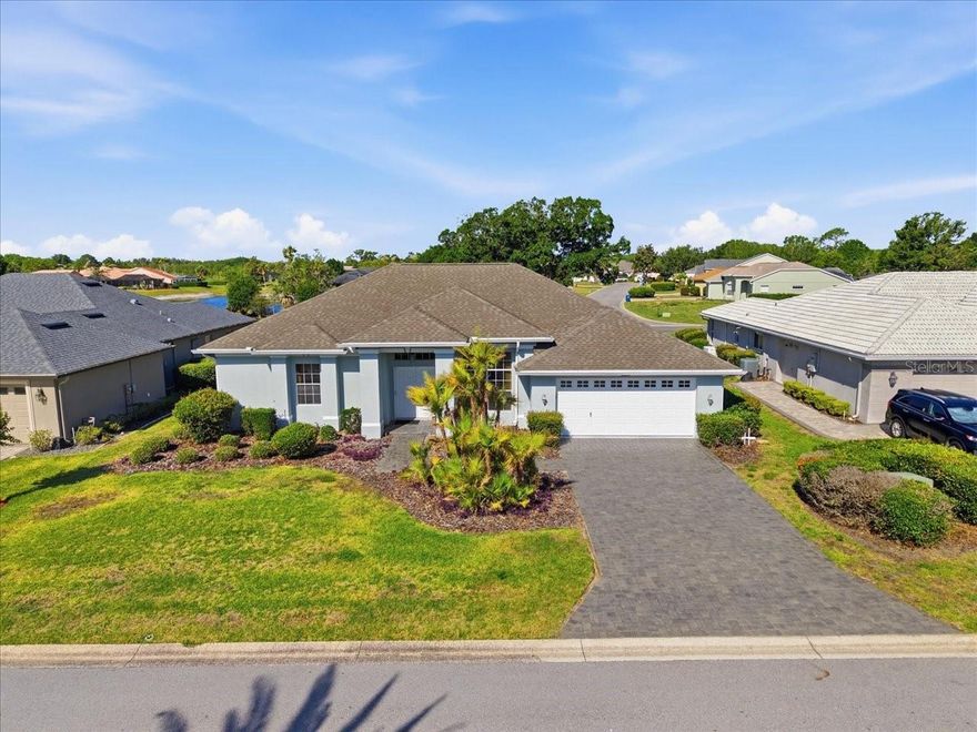 Located in Glen Lakes, this beautifully maintained Arthur Rutenberg Spinnaker features 3 bedrooms/2 baths/2 car garage. Paver brick driveway and walkway, nicely landscaped with mulch in the beds, a screened lanai and the roof was replaced in 2015, A/C in 2020. Many double pane windows and sliders to the patio from the living room/breakfast area/primary suite. Double entry doors, living/formal dining/family room floor plan. Split bedroom plan, 8 ft. and 10 foot high flat ceilings, carpet with tile in the wet areas. Primary suite has a walk-in closet and bath with separate tub and shower. The kitchen has a large island, closet pantry, desk, light wood cabinets and white appliances for a light and airy feel and is open to the breakfast area and famiily room. The laundry room has cabinets and included washer and dryer. 1929 living sq. ft., 2697 total sq. ft. HOA FEES INCLUDE CABLE AND HIGH SPEED INTERNET, PRIVATE MAINTAINED STREETS, 24 HOUR SECURITY WITH MANNED GATE. Glen Lakes is a wonderful golf course community and surrounded by the 85,000 acre Chassahowitzka National Wildlife Refuge. The optional social membership in the club gives access to the clubhouse, restaurant, bar, Jr. Olympic size heated pool/spa, fitness center, tennis courts, pickleball courts and a vast array of social clubs. Golf memberships also available.