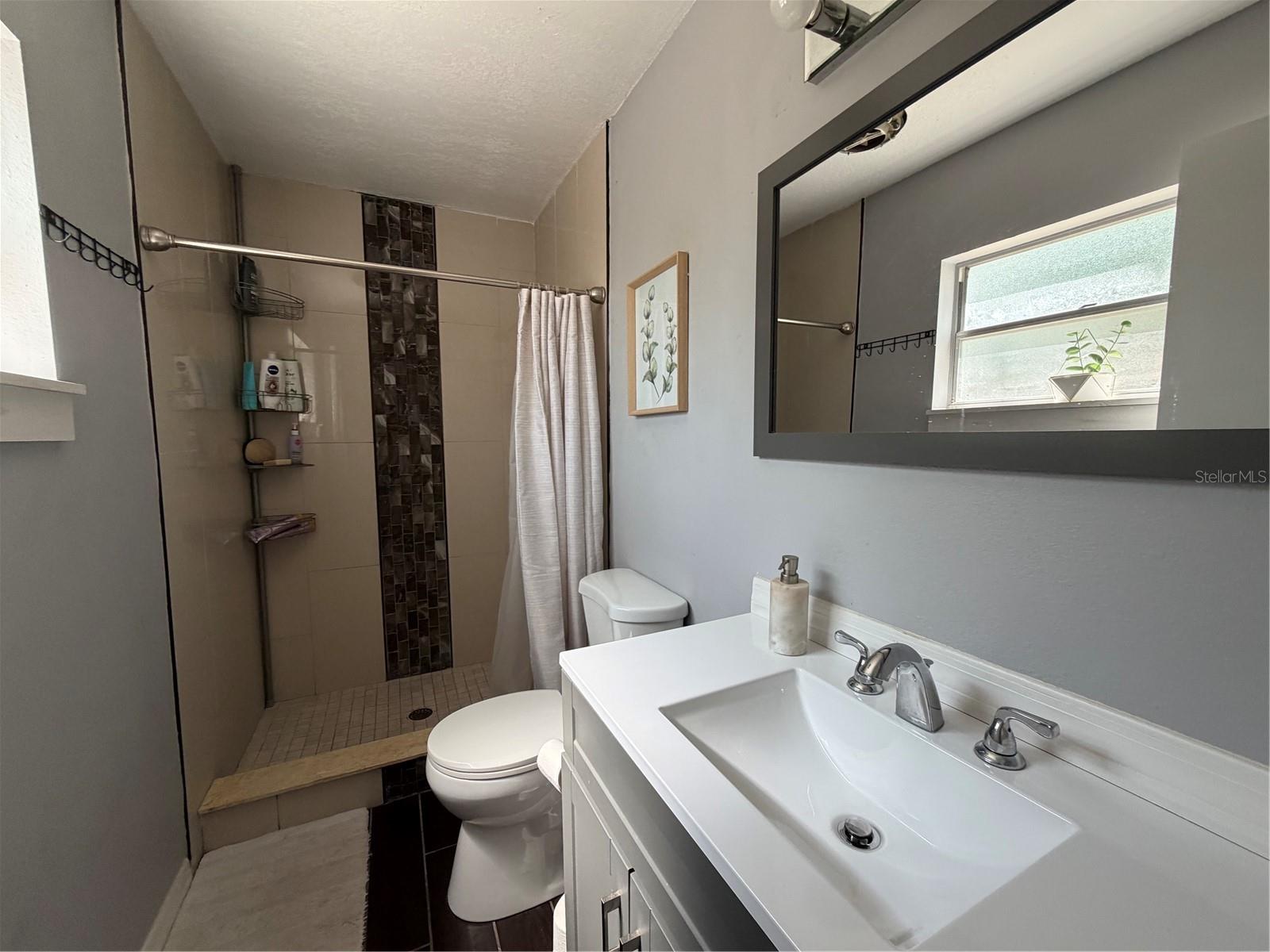 BENJAMINS 2ND ADD TO WES - Residential Lease