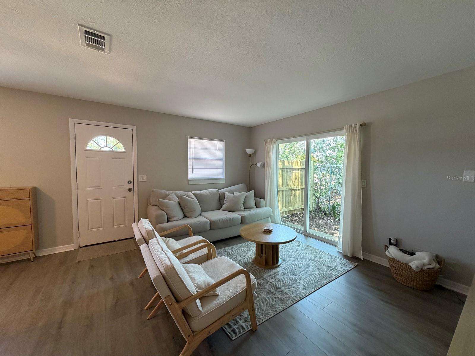 BENJAMINS 2ND ADD TO WES - Residential Lease