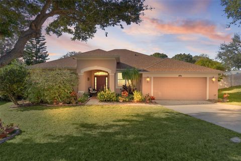 Photo of 2660 Ledgemont Court, Clermont, FL 34711 (MLS # OM715645)