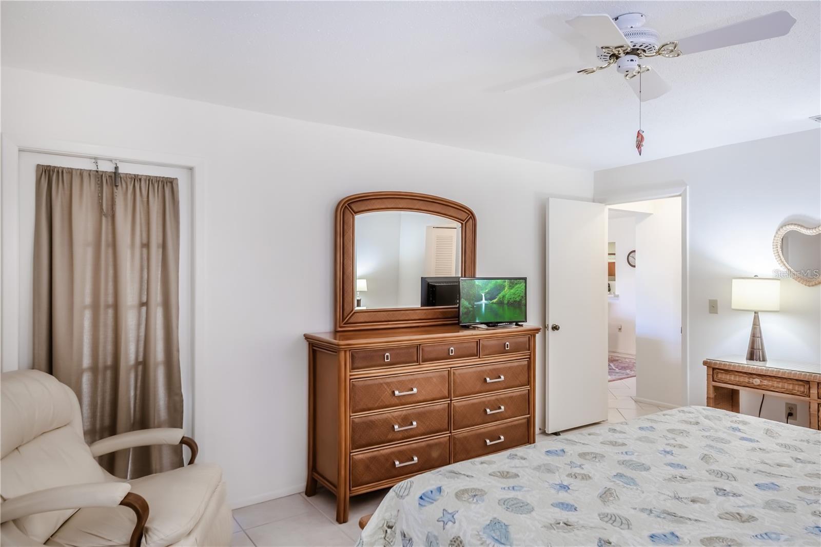 MISSION LAKES - Residential