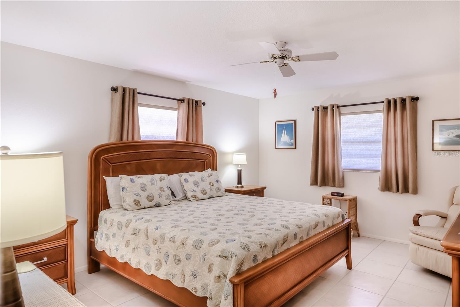 MISSION LAKES - Residential