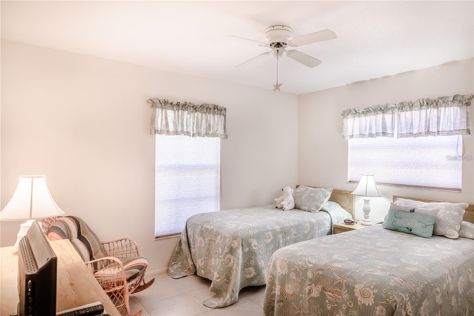 MISSION LAKES - Residential