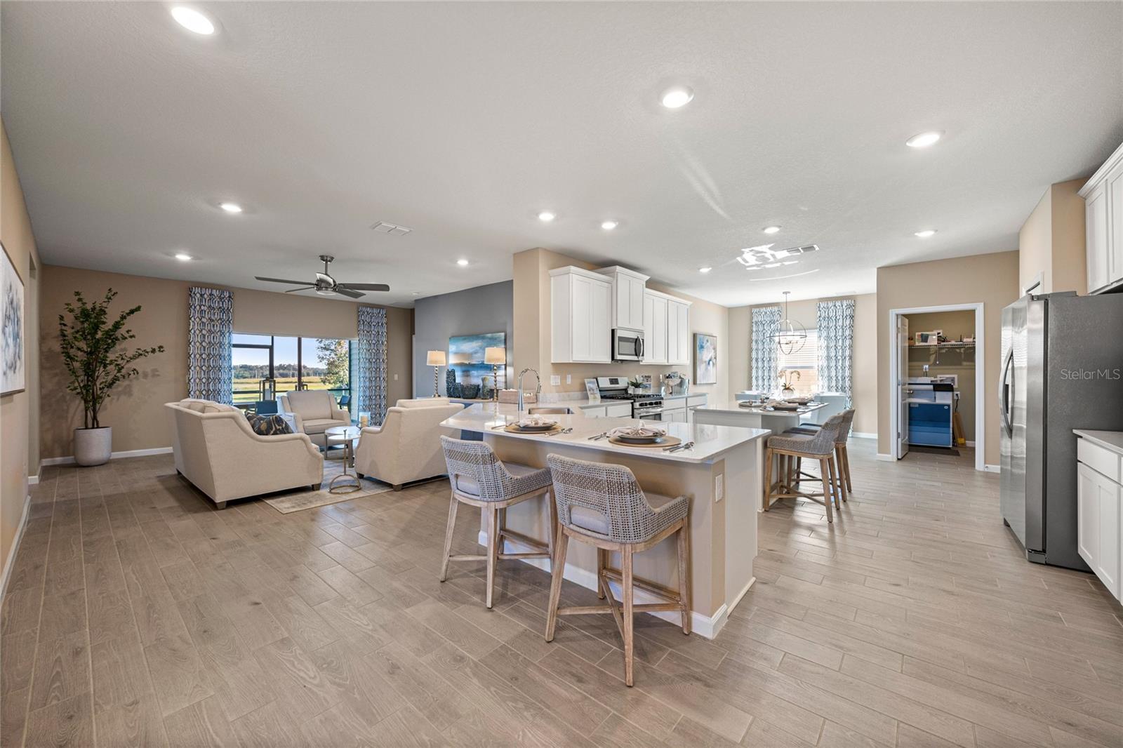 PIONEER RANCH - Residential