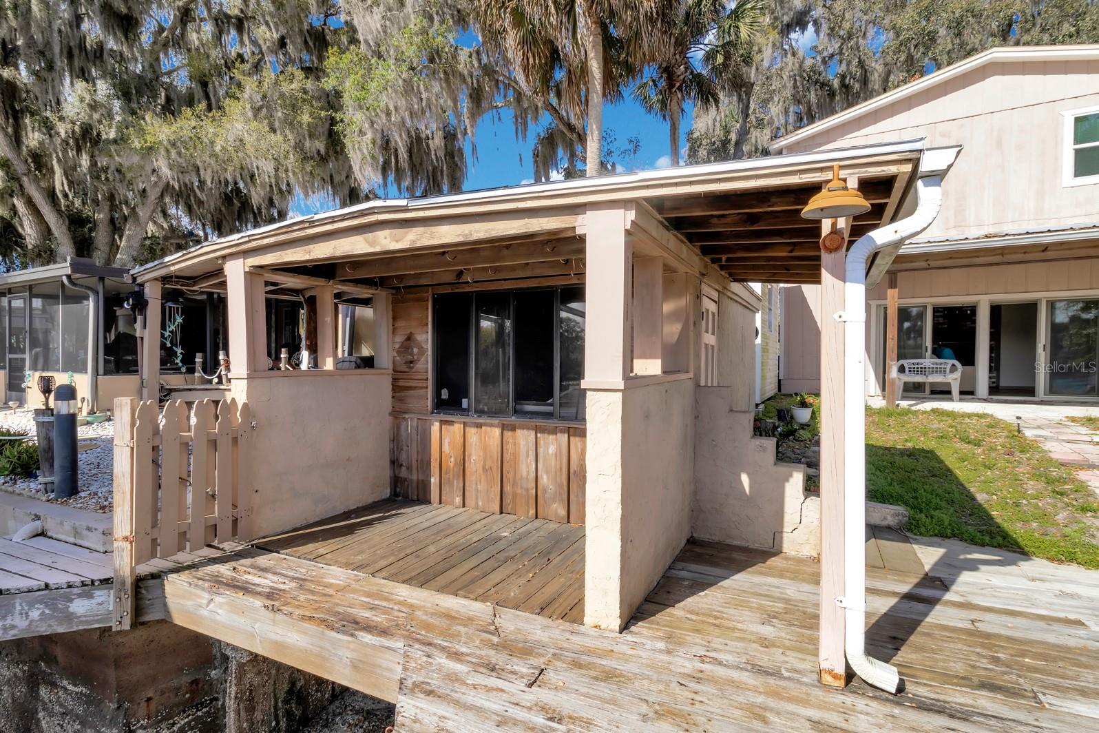 LEMON BLUFF ADD 02 - Residential