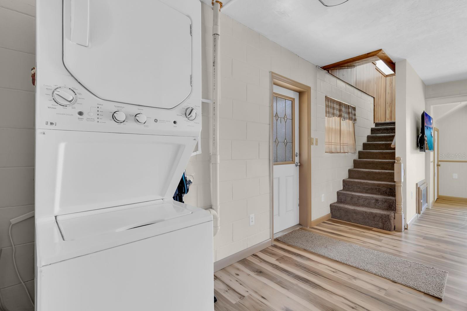 LEMON BLUFF ADD 02 - Residential