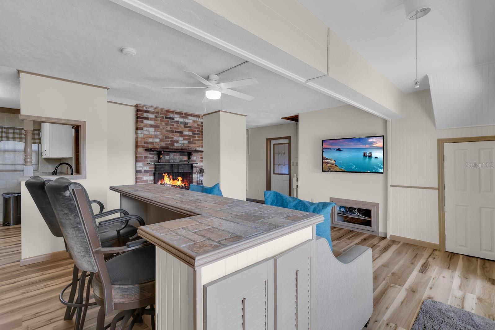 LEMON BLUFF ADD 02 - Residential