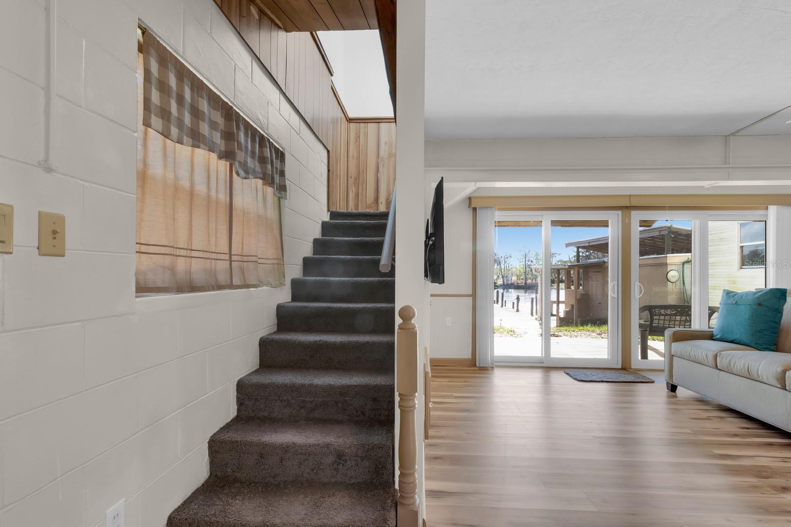 LEMON BLUFF ADD 02 - Residential