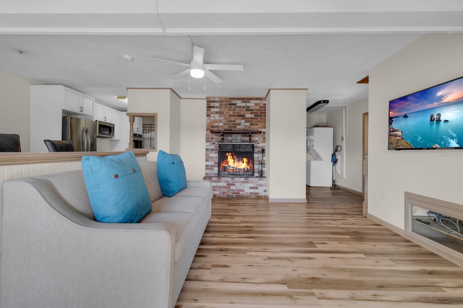 LEMON BLUFF ADD 02 - Residential